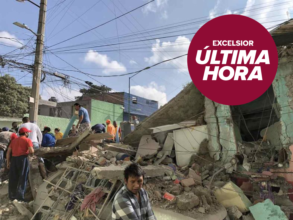 Excelsior's tweet photo. 🚨 #ÚLTIMAHORA | Se registra explosión en la colonia #Pensil, alcaldía Miguel Hidalgo en la #CDMX; reportan personas atrapadas. 

https://t.co/AmQd12UiVY https://t.co/b2H6mxFGR9