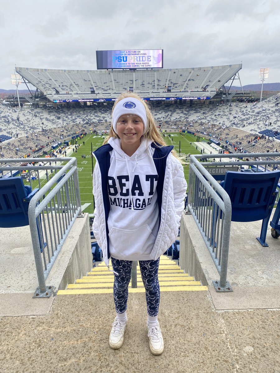 jen_psu's tweet photo. Let’s Go State!💙🤍🏈#psupride https://t.co/tdeK9ITgfh