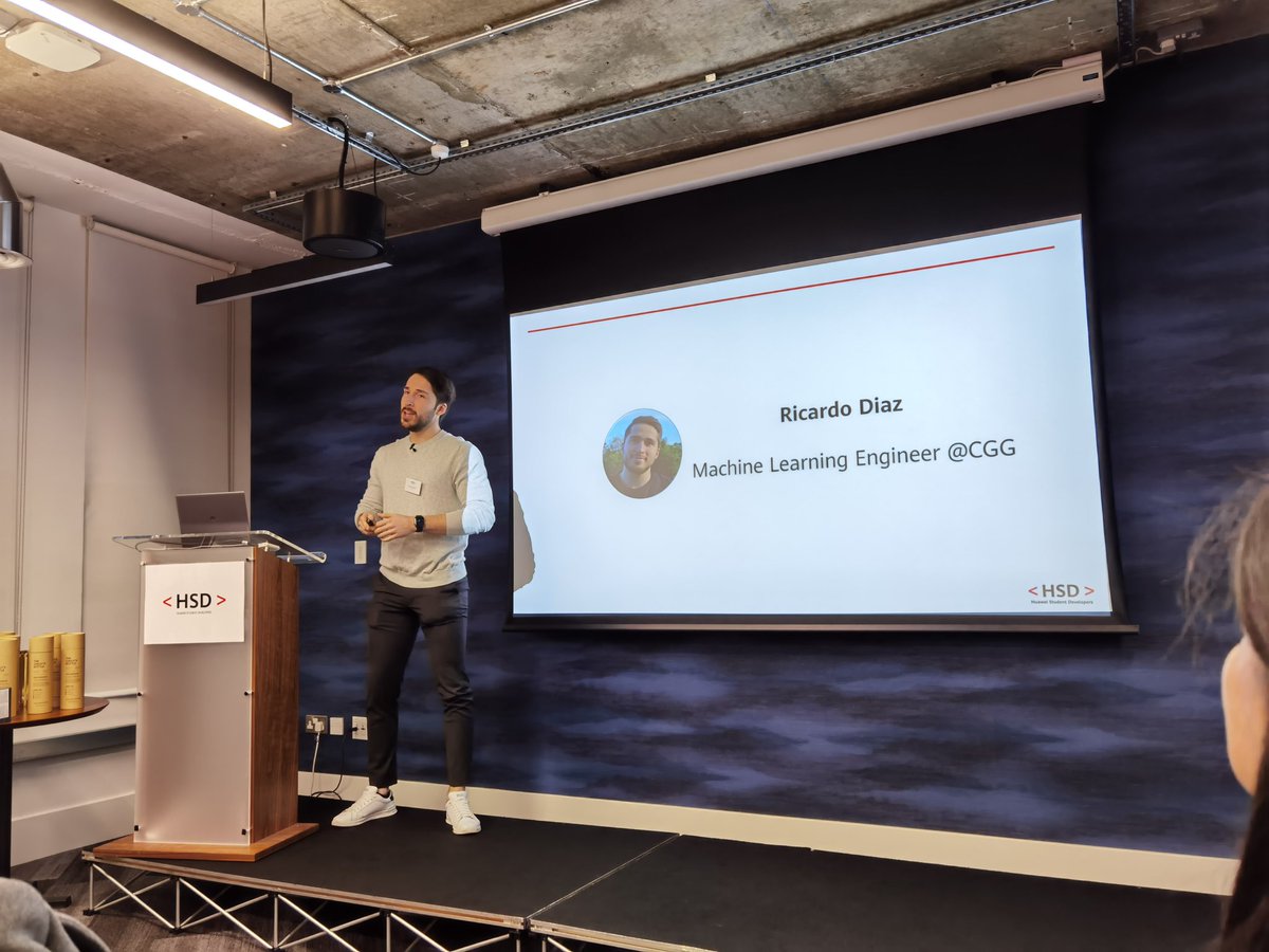 It's a wild <a href="/ricardojdz1/">Ricardo Diaz</a>! #hsduk