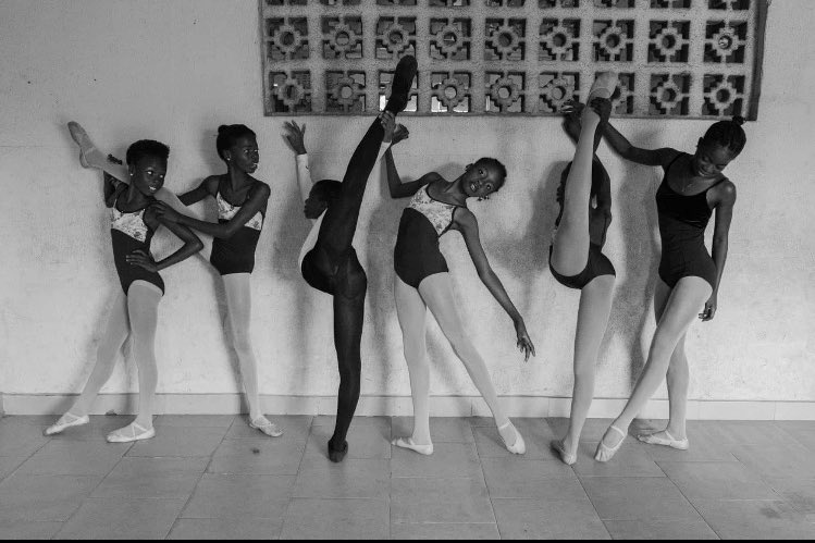 WithRegardsBW's tweet photo. Ballet in Lagos, Nigeria, Stephen Tayo, 2020 https://t.co/1H1IdVo4K3
