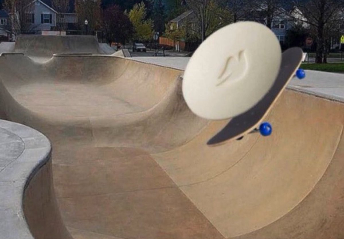 *Seife fällt ins Waschbecken*

Die Seife: