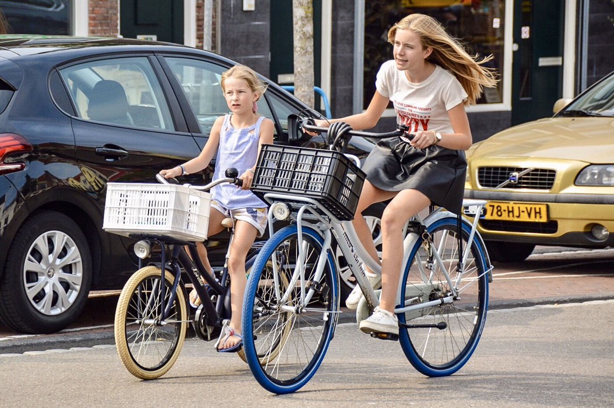 modacitylife's tweet image. "By the time most Dutch kids are 8 or 10, the traffic calmed streets mean parents let them travel independently; in control of how they get to school, friends' houses, and sports clubs, and there's something really important there."

We talk to @CBCOttawa: cbc.ca/listen/live-ra…