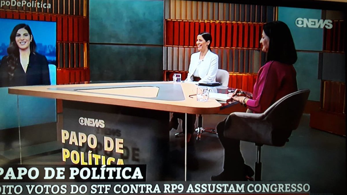 fcjuliaduailibi's tweet photo. Quem não viu, vem pra cá!!
#PapoDePolitica #repeteco #GloboNews https://t.co/GD4RERoxbH