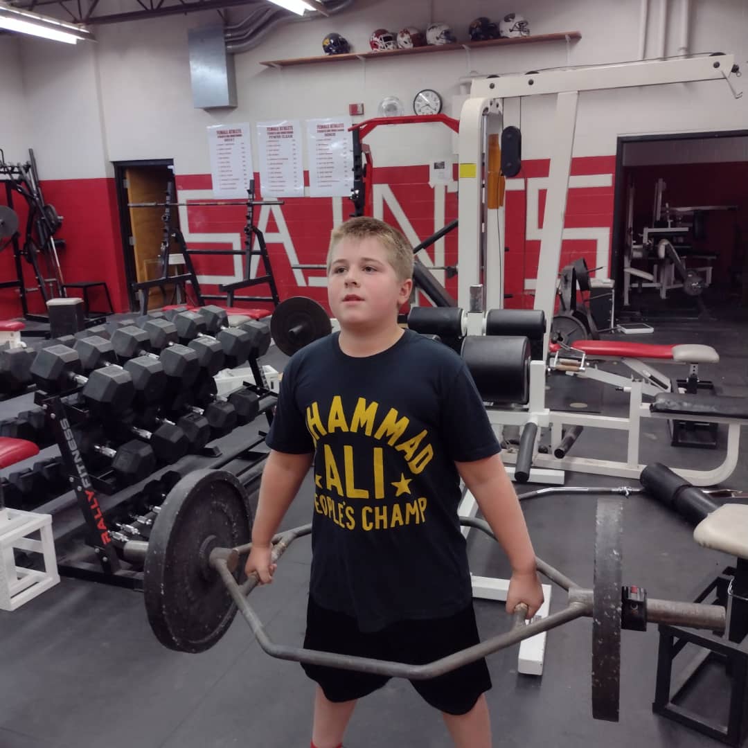 MediaNielsen's tweet photo. A lot of 11-year-olds dream about being the quarterback.

We're gonna make sure nobody touches the quarterback. 

#lineman https://t.co/8hBUT2QLqv