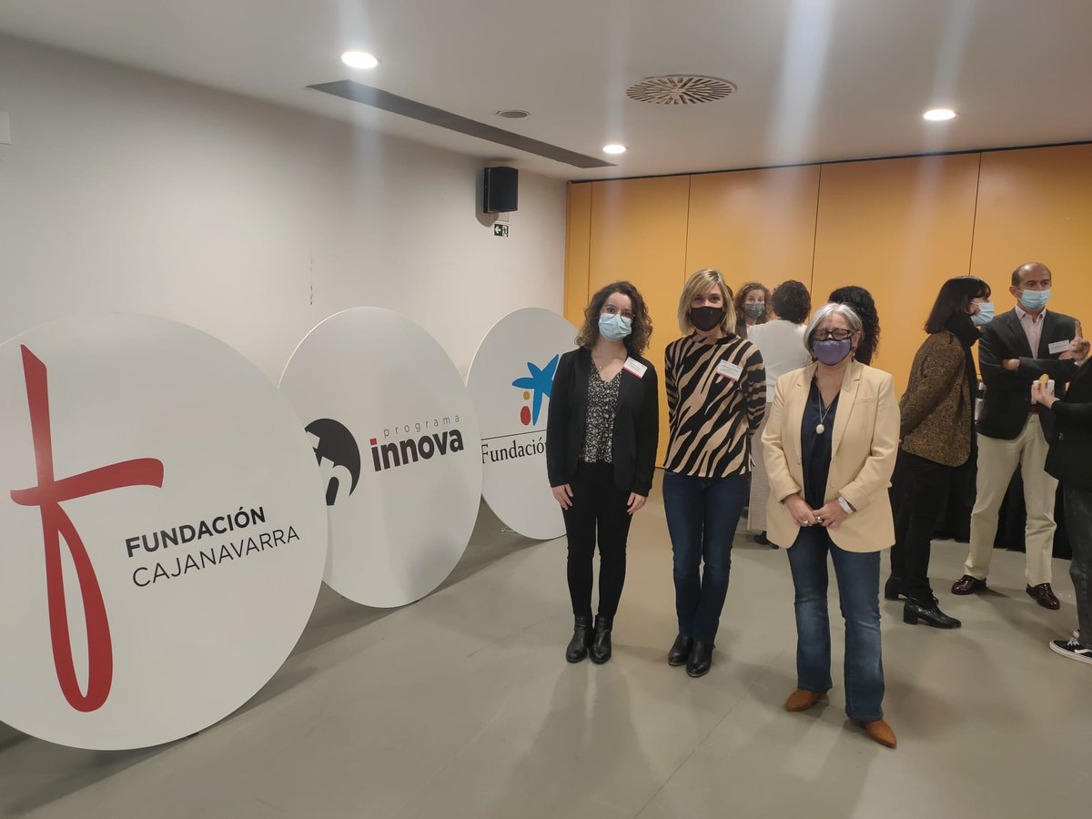 speechlabunav's tweet photo. Este 11 de noviembre se celebró un encuentro del Programa Innova en Civican, financiado por @FundCajaNavarra y @FundlaCaixa. Nuestro laboratorio, representado por Judit Ayala, participó junto a @EUNATE_ASOC, dando a conocer las bases del proyecto “Escucho, veo y hablo”. https://t.co/bE5jrASvYR