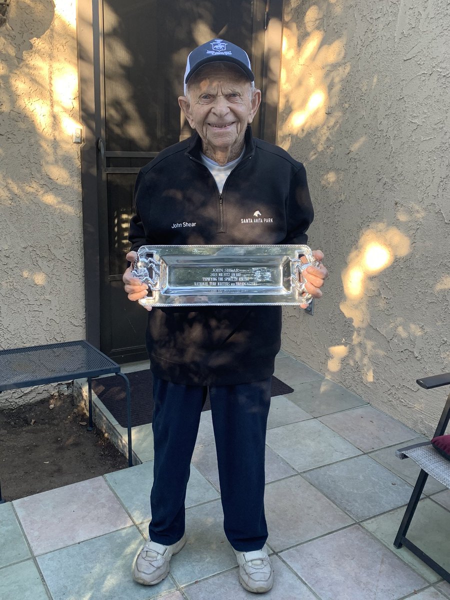 Thank you so much to the <a href="/NTWAB/">NTWAB</a> for the prestigious honor of being the recipient of the 2021 Mr. Fitz award. Congratulations to all the winners, Dan Smith, Lenny Schulman and <a href="/Steve_Byk/">Steve Byk</a>. And thank you <a href="/JayHovdey/">Jay Hovdey</a>, <a href="/Peterlurievo/">Peter Lurie</a>, <a href="/SaratogaTL/">Tom Law</a> and <a href="/MandellaGary/">Gary Mandella</a>.