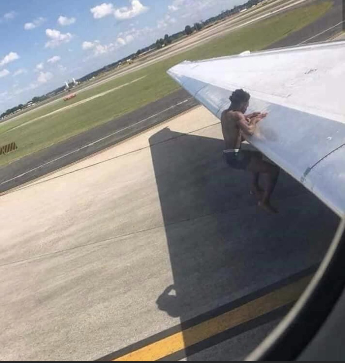 cangri8890's tweet photo. Estos son los sitios de los vuelos a $30.000 pesos en @Avianca https://t.co/9x5nHtNRUq