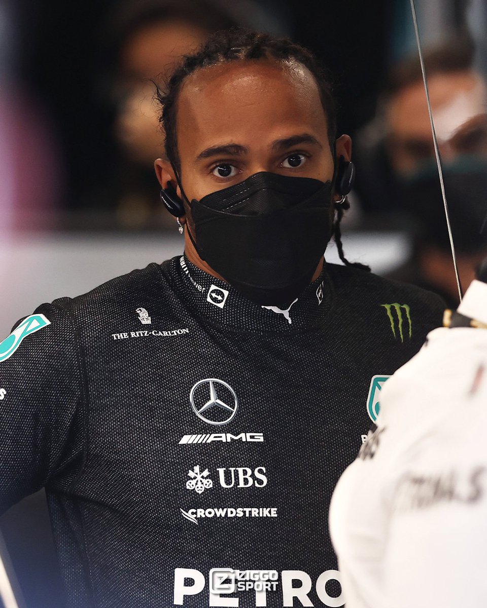 ZS_Racing's tweet photo. BREAKING: Lewis Hamilton gediskwalificeerd!!!❌❌

De Brit is uit de uitslag van de kwalificatie geschrapt wegens onregelmatigheden aan zijn DRS-systeem 😱😱

Terecht? 💬

#ZiggoSportF1 #F1 #BrazilGP🇧🇷 https://t.co/6ZbGvKAbX1