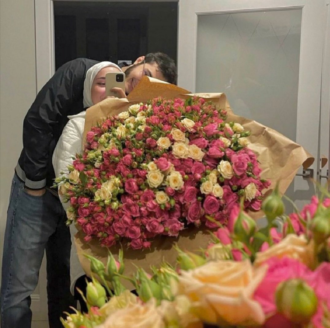 Çocuk çiçekçidir kızlar ümidimizi kaybetmeyelim