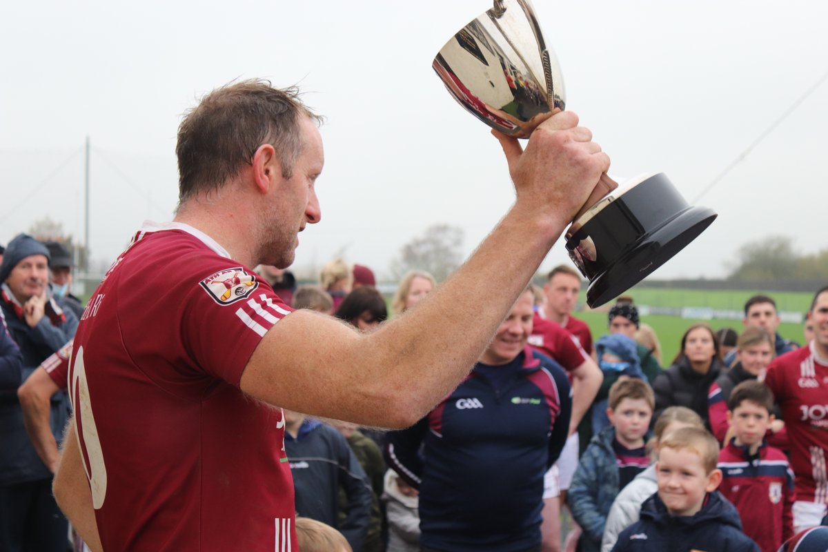 cumannathanri's tweet photo. FT Junior C1 County Final
Athenry 1-18 Killnadeema Lietrim 1-08
Congrats to players and management on a fantastic win https://t.co/MajEUPhWnv