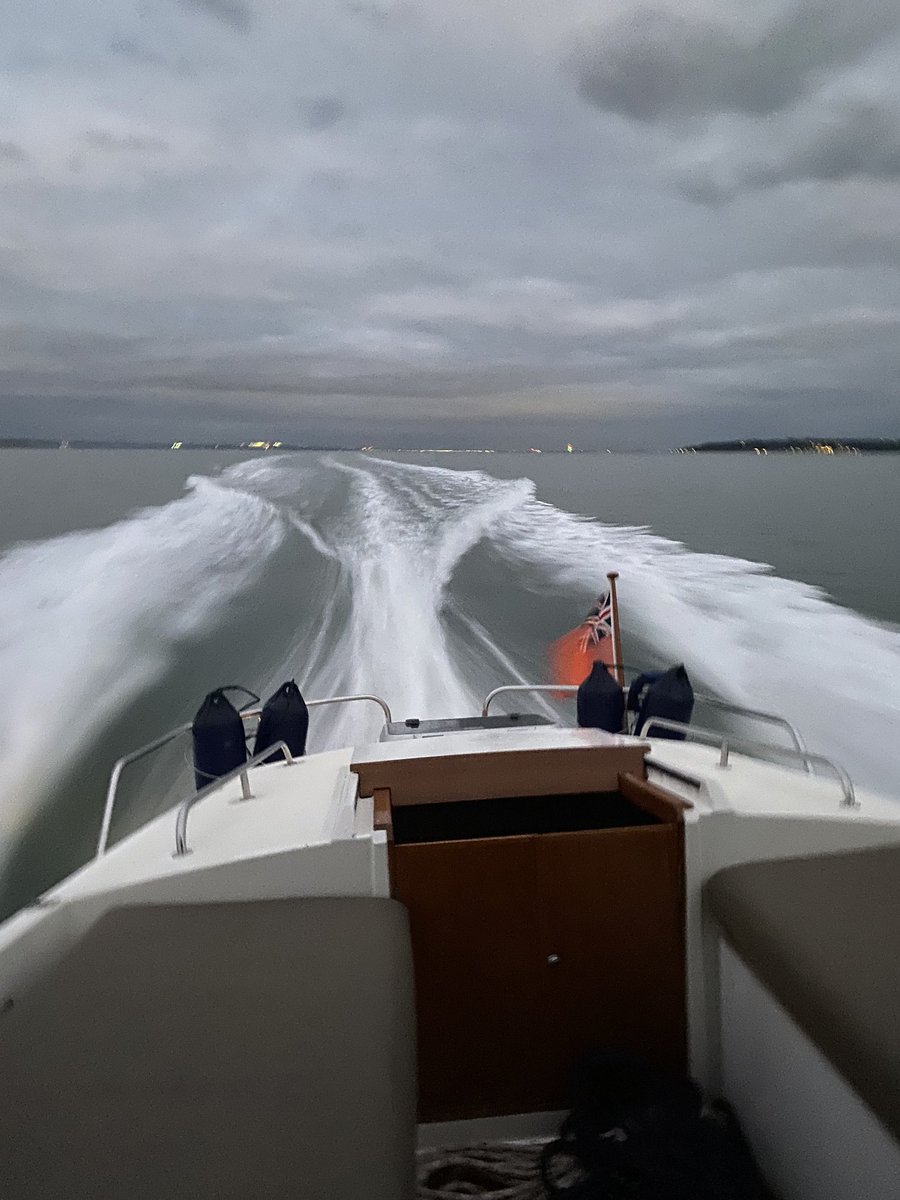 gailbyrneuhs's tweet photo. Off to a Fairey Owners Club dinner #InNovember https://t.co/CJcr2EpNzn