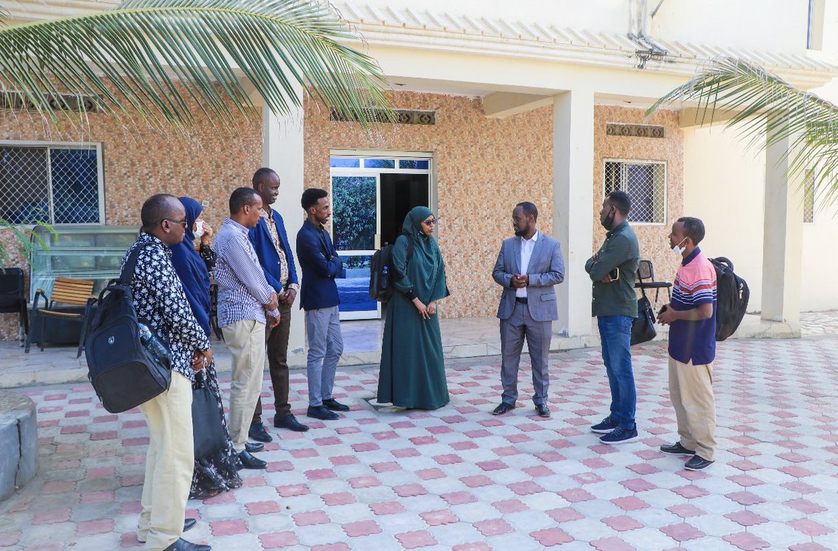 Officials from the <a href="/MoPIED_Somalia/">MoPIED</a> have today arrived in Kismayo, the capital of the Jubaland state, where they will consult with various Jubaland state Mnistries on the implementation of the National Durable Solution Strategy 2021-2024 and drafting of a state national DSUJ.