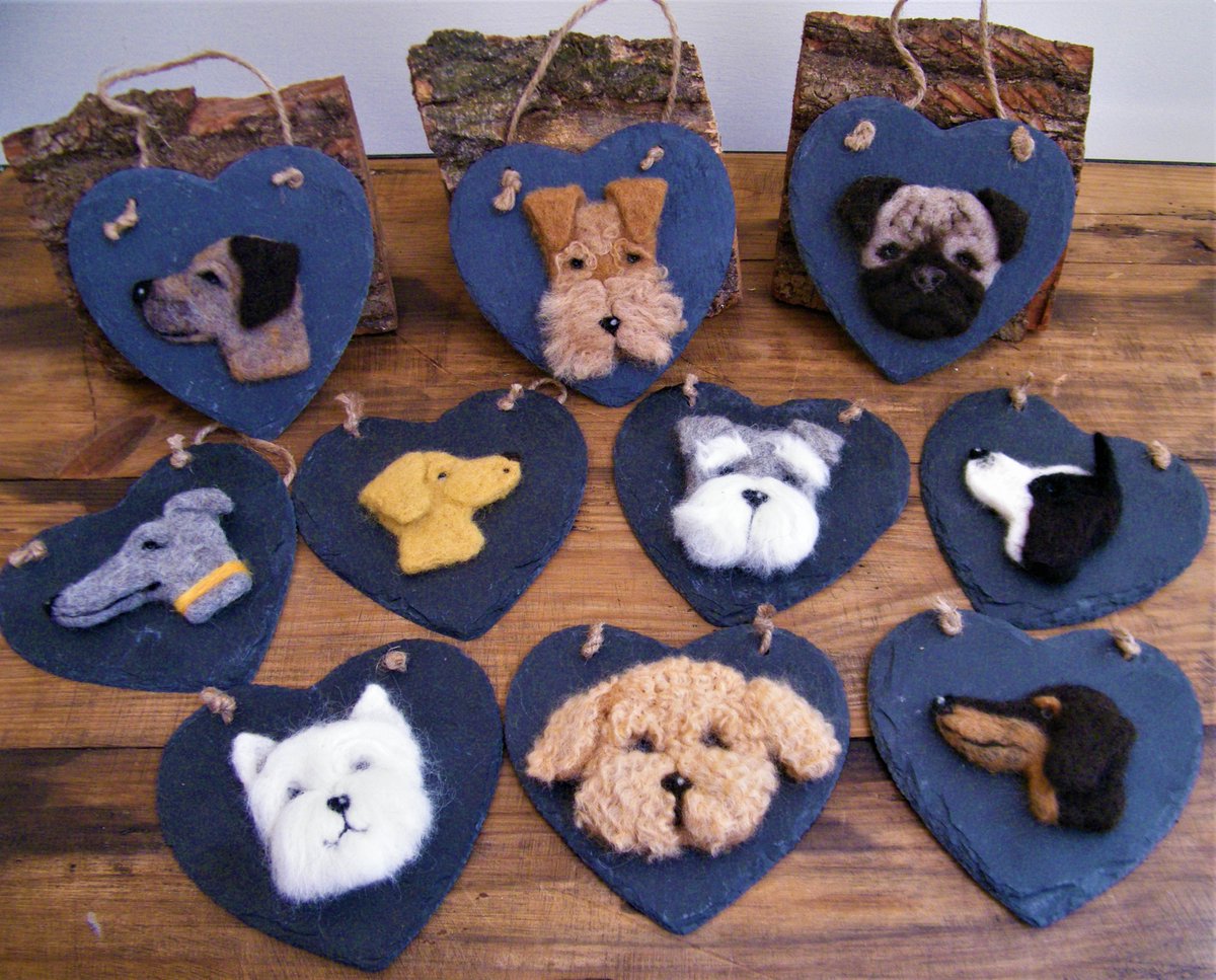 MakesMavis's tweet photo. The order books may be closed for this year, but there are still loads of goodies available from https://t.co/7QR0shdlKR Models, portraits, gifts  all ready and waiting to be posted to you (UK)
#giftsfordogowners #handmadegifts #giftsfordoglovers https://t.co/ft9Fd7l3IZ