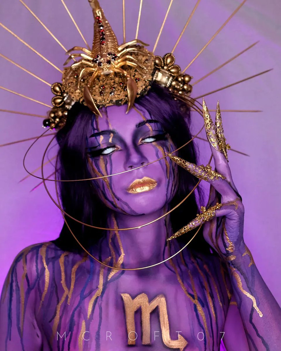 mehronmakeup's tweet photo. It's scorpio season! Scorpios drop a 🦂below.

This stunning look was created by @mcroft7 using Mauve Paradise Makeup AQ™ and Gold Metallic Powder.

#scorpio #scorpiomakeup #astrologymakeup #promakeup #bodypaint #creativemakeup #purplemakeup #metallicmakeup #mehronmakeup https://t.co/GDCFp6paeB