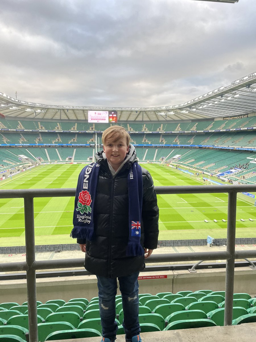kevkevmac's tweet photo. Boys day out. Wills first England game🏉🏴󠁧󠁢󠁥󠁮󠁧󠁿 @Twickenhamstad #WelcomeBackfans https://t.co/UPhczP2ax3