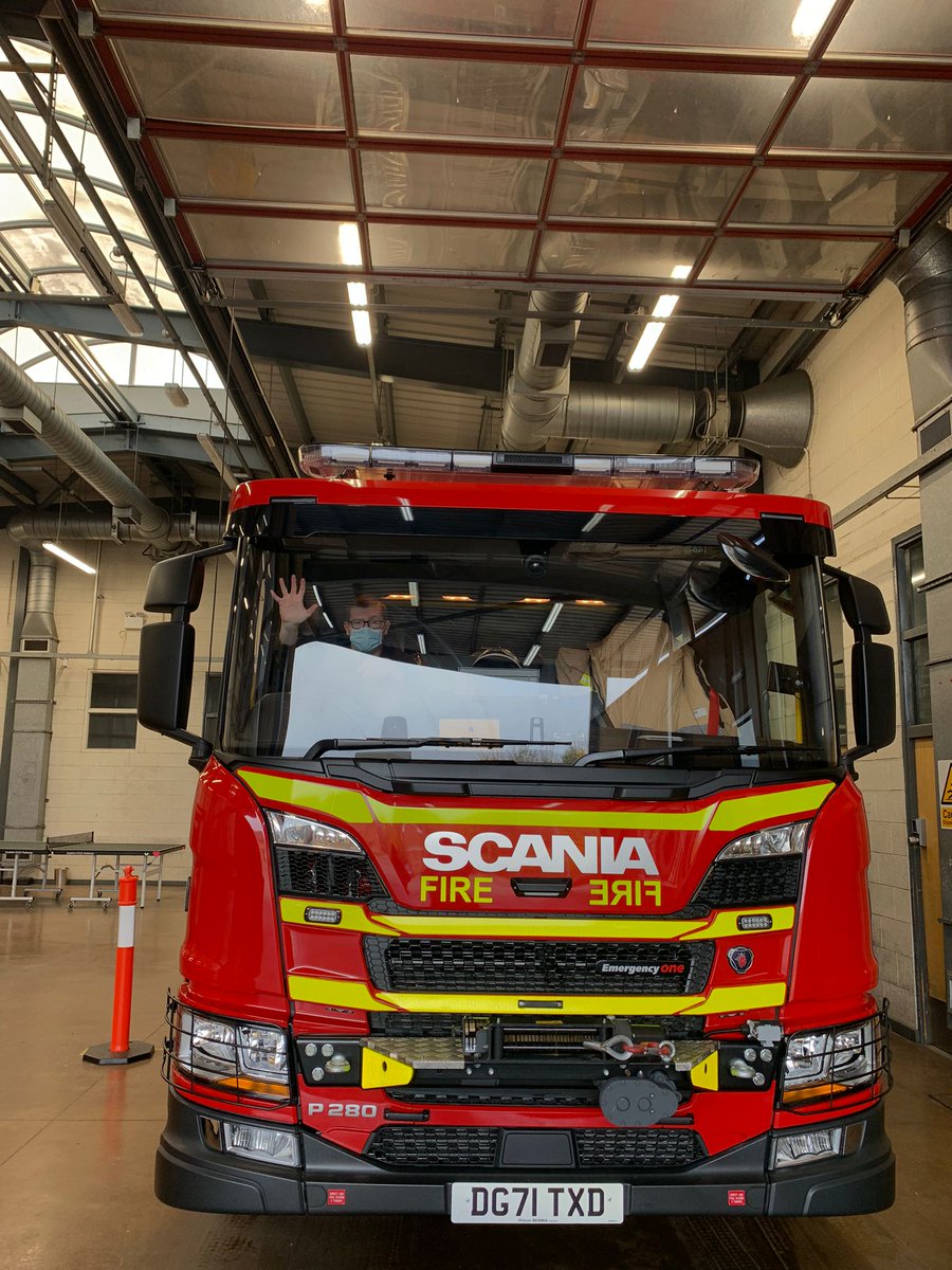 Iiamblundell's tweet photo. Me in Speke & Garston Brand New Fire Engine!
#fireengine
#scania
#firestation
#redfireengine https://t.co/AvBBRGsxsb