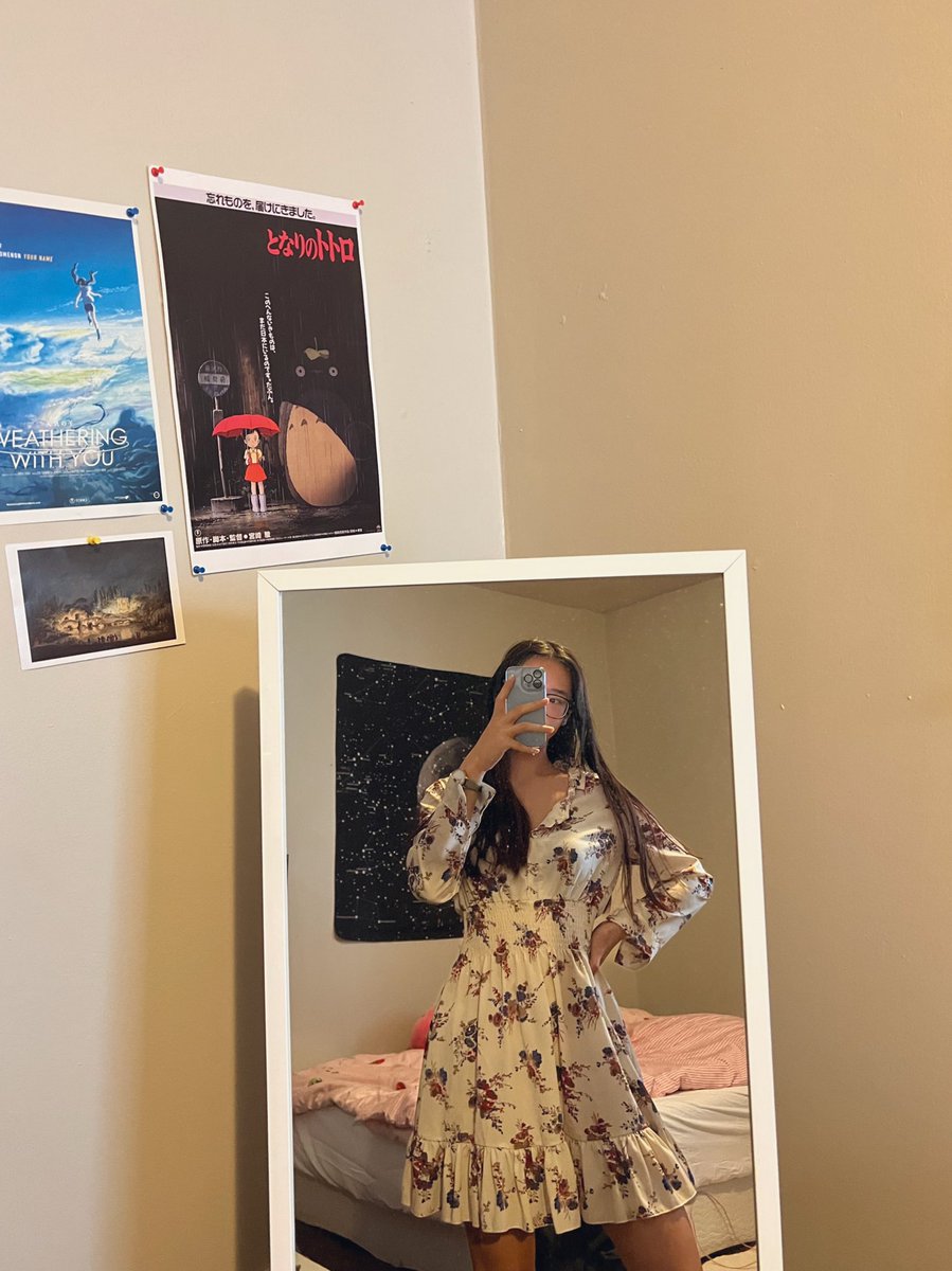 rubyoolong's tweet photo. it may hurt to exist today but at least this dress is pretty https://t.co/AypZL8AvwT