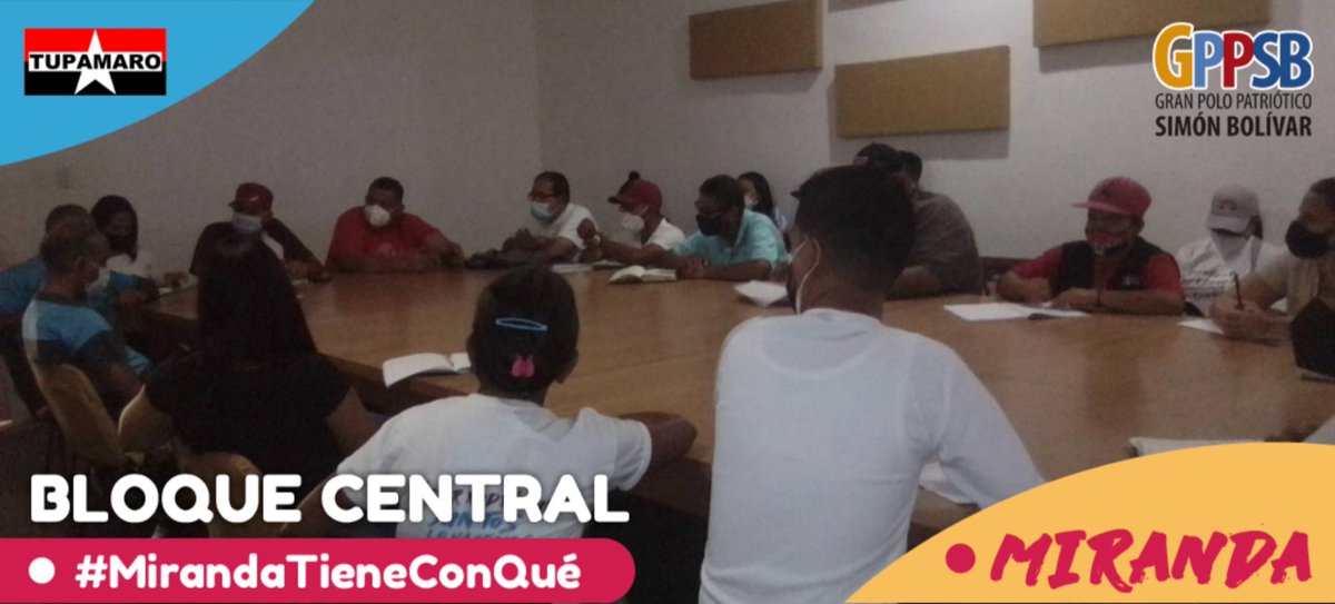 MirandaMrt2's tweet photo. #13Nov 📸|| ¡EN PERFECTA UNIDAD! 

Marlyn Bersobine Sec. Política #MRT del Mcpio. Paz Castillo participó en Jornada de trabajo del #GPPSB con el candidato de la Patria Víctor Julio González para afinar detalles rumbo al #21Nov.

¡Todos a Votar!
#YoVotoTupamaro https://t.co/gscAYYS5XW
