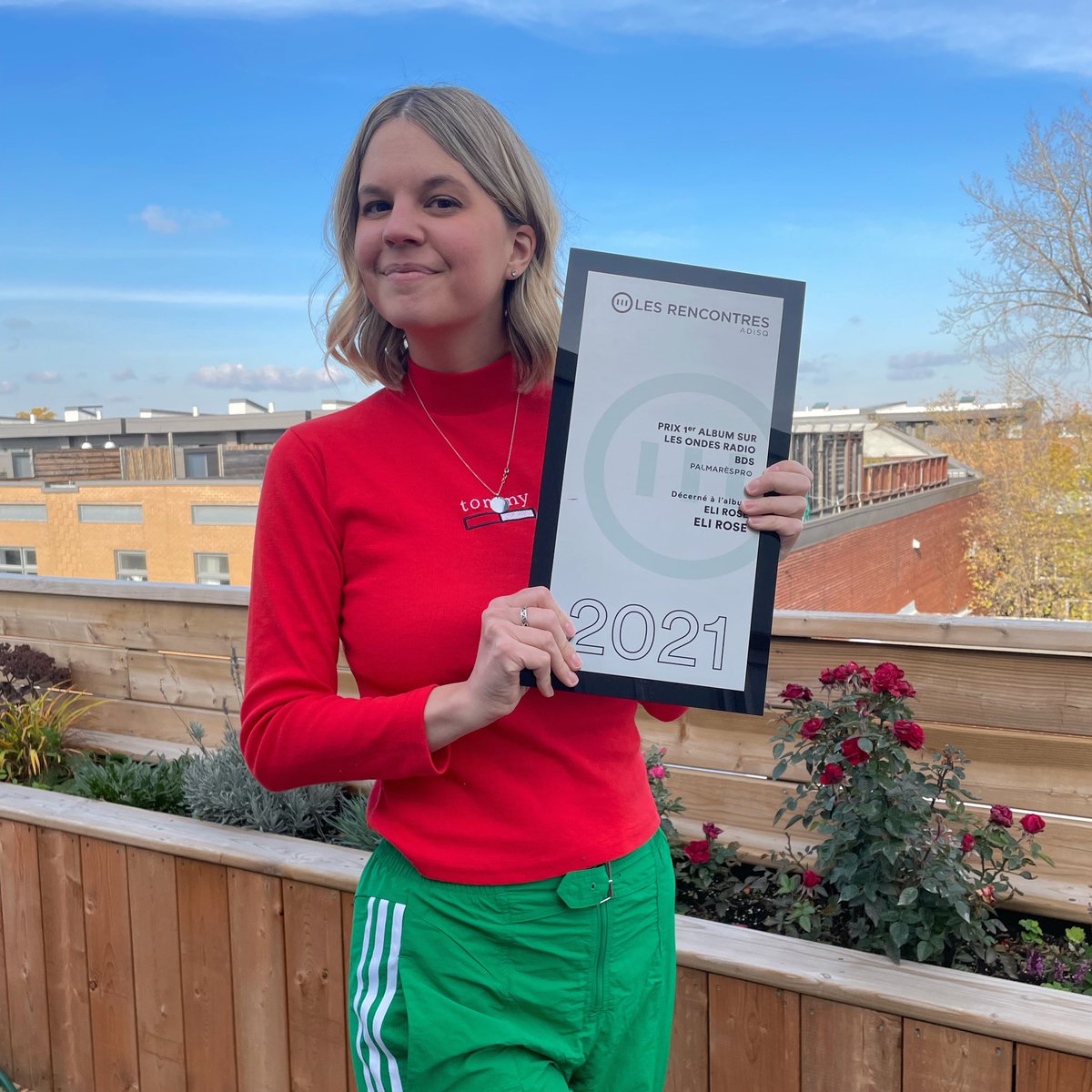 Eli Rose tweet media