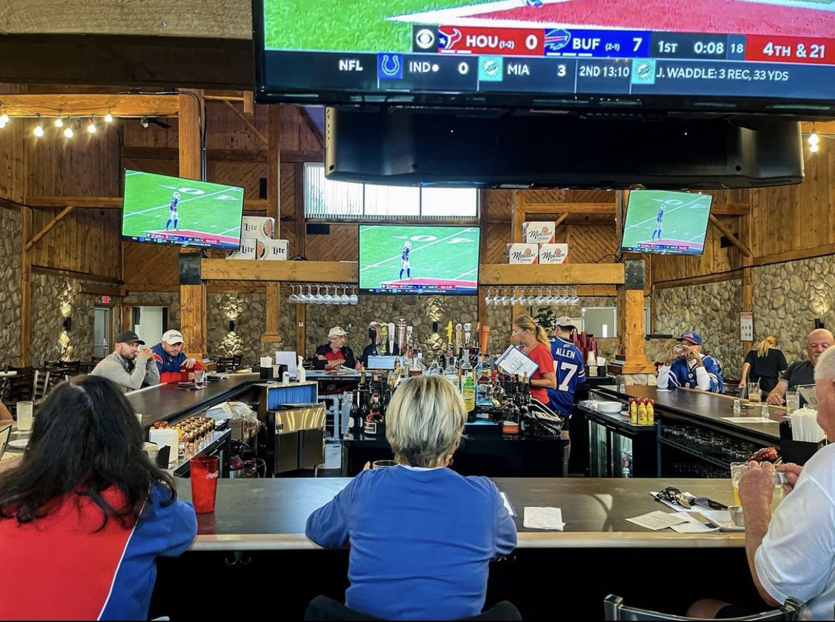 We have live music every Wednesday and Saturday at 6:30pm; Mike Caroll will be performing tonight!🎶 We'd love to see you all here. 

Let's send good vibes into the end zone tomorrow at the Pub for the Bills game! With NFL Sunday Ticket, any game can be put on the big screens🏈