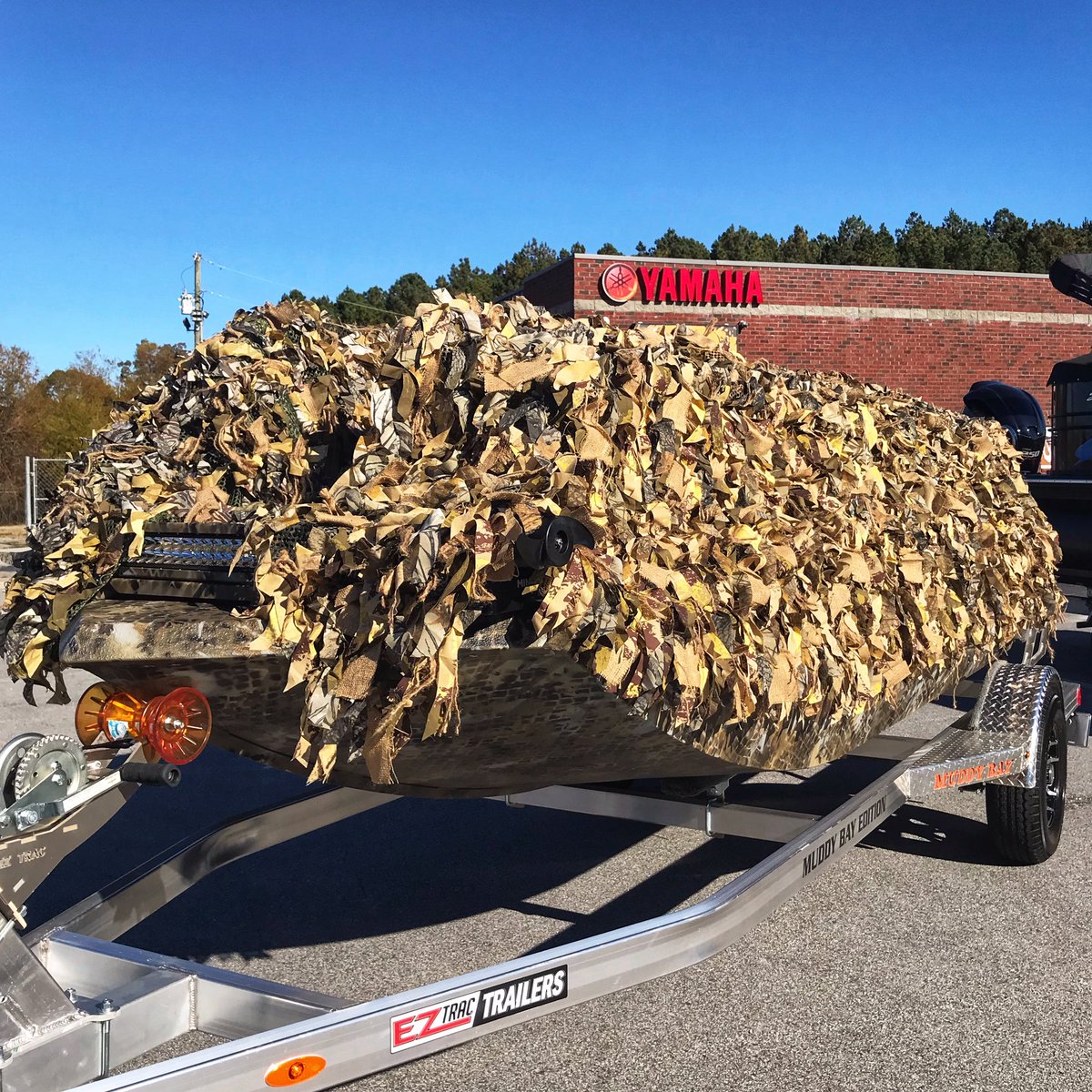 MuddyBayMarine's tweet photo. Blend in to stand out! Brian & Bonnie with their @excel_boats F4 in @sitkagear #optifade with the #muddybaymuddyblind & @tohatsuamerica MFS50. Get yours today & #letstakeitoutside
.
#5starcertified #duckmark #muddybayoutdoors #muddyblind #marshtide #muddybay
#muddybaymarine https://t.co/ZbsMUofdIR