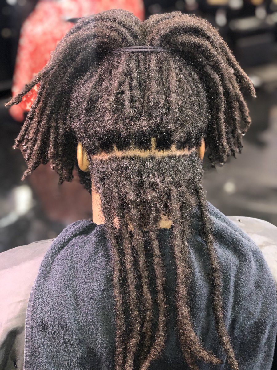 TeenaMarieLocs's tweet photo. #locs #interlocking #starterlocs #cornrows #locstyles #twists #teenamarie #teenamarielocs #memphis #memphisTN #memphisloctician #menlocstyles #womenlocstyles #901loctician #loctician #teamilikethehairGodgaveme
As for me & my locs, we will #trustthedamnprocess https://t.co/jDFn7hcxKh
