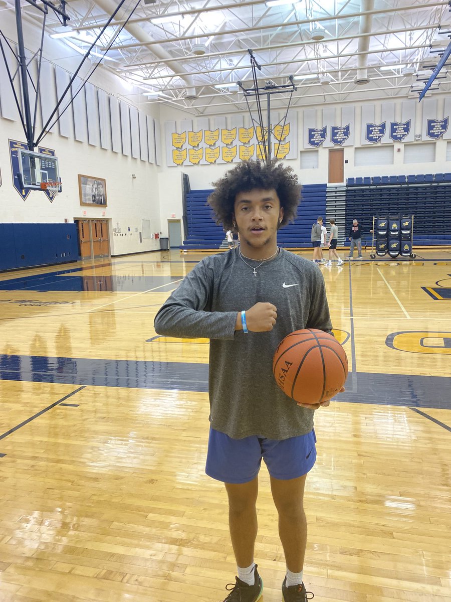 tallmadge_track's tweet photo. Basketball Beast!!! He got the Beast Band!!!! https://t.co/SLAi8kzQm9