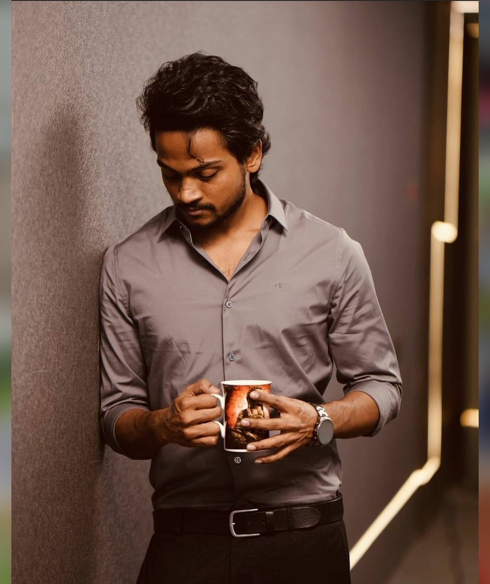 kohlified_rebel's tweet photo. He is not just a youtuber he is Baap of youtube #MrCoolShannu https://t.co/AgfYQJiQJk