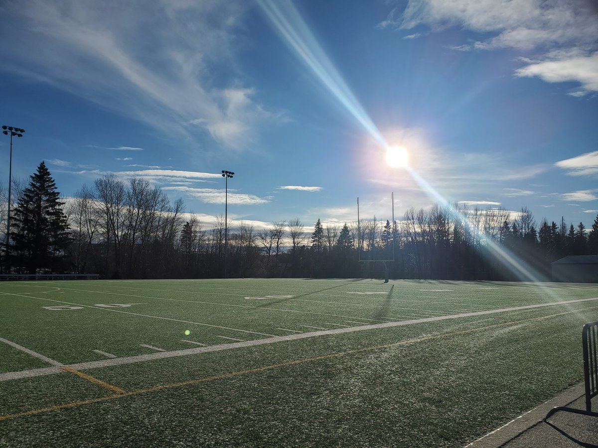 rd_football's tweet photo. It's a great day for some Football!!
Tier III Peewee Provincials Red Deer Hornets vs Wainwright Guard Dogs kick off is at 11am! 
Good luck to all Players! https://t.co/OySMzMoyAy