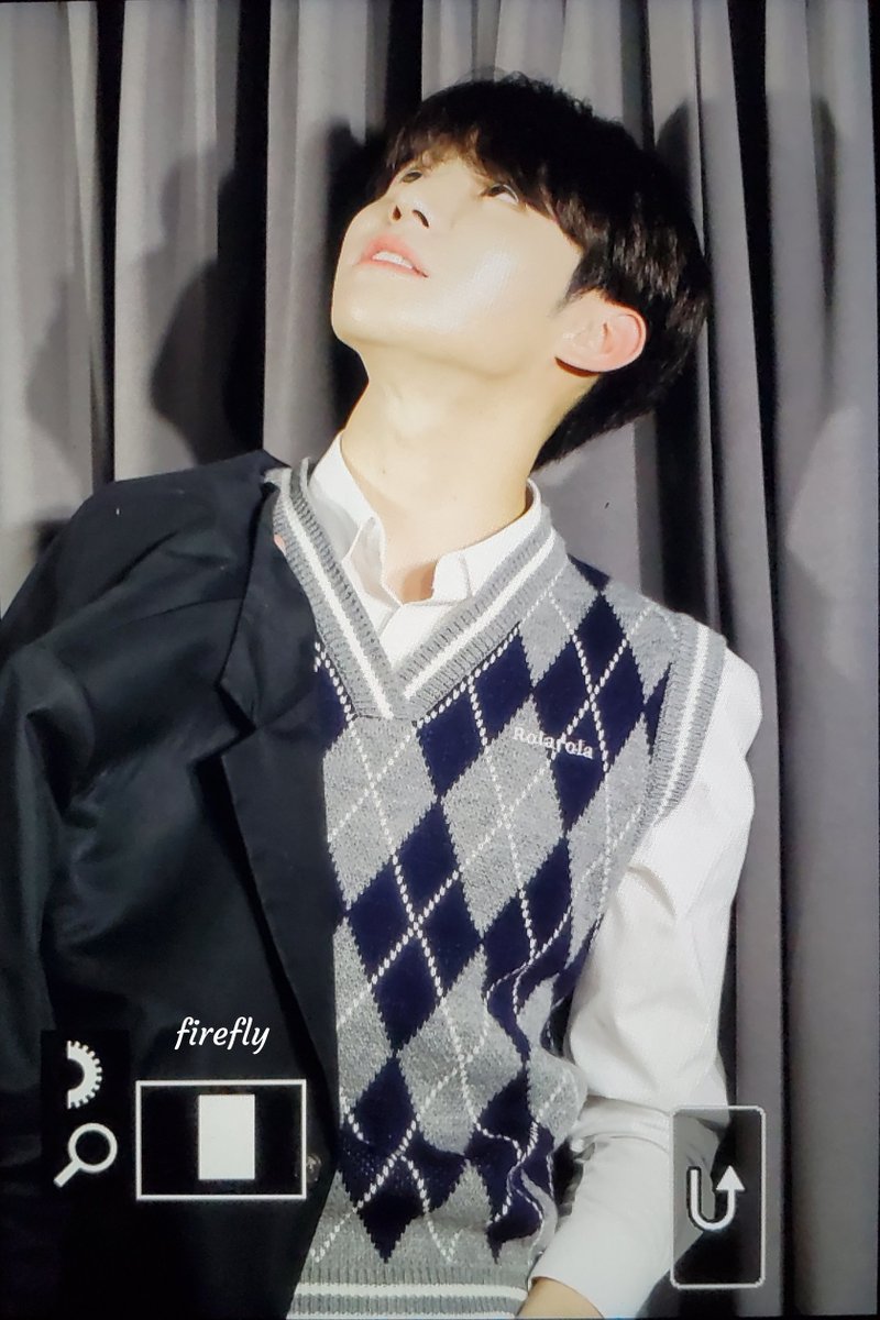 firefly_0115's tweet photo. 211113 마지막 대면팬싸

#진화 #JINHWA
#블리처스 #BLITZERS https://t.co/nknMSlIeav