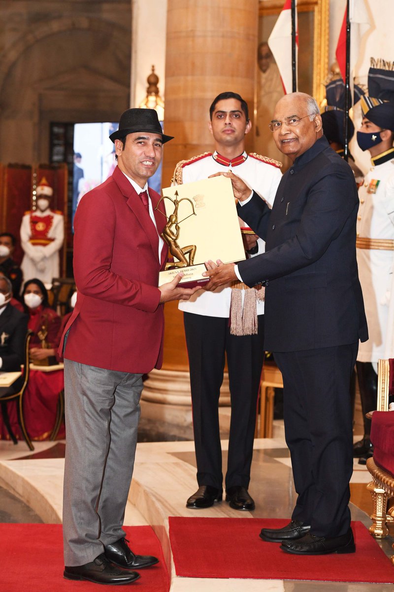 ipspankajnain's tweet photo. Congratulations #Singhraj for #ArjunaAward
Many more to come 👍
@SinghrajAdhana https://t.co/bRU7dEIBfs