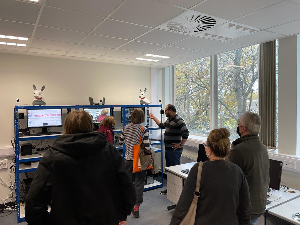 BRAHIMELBOUDANI's tweet photo. I spent a wonderful #Openday today with students who took this opportunity to look at the various activities &amp; modules taught @ @LSBU @LSBU_ENG  #ComputerScience &amp; Informatics Division ranging from #VirtualReality to #5G #mobile #networks &amp; #ImmersiveReality #LSBU @rishiCSE128 https://t.co/fQSqrS39u9