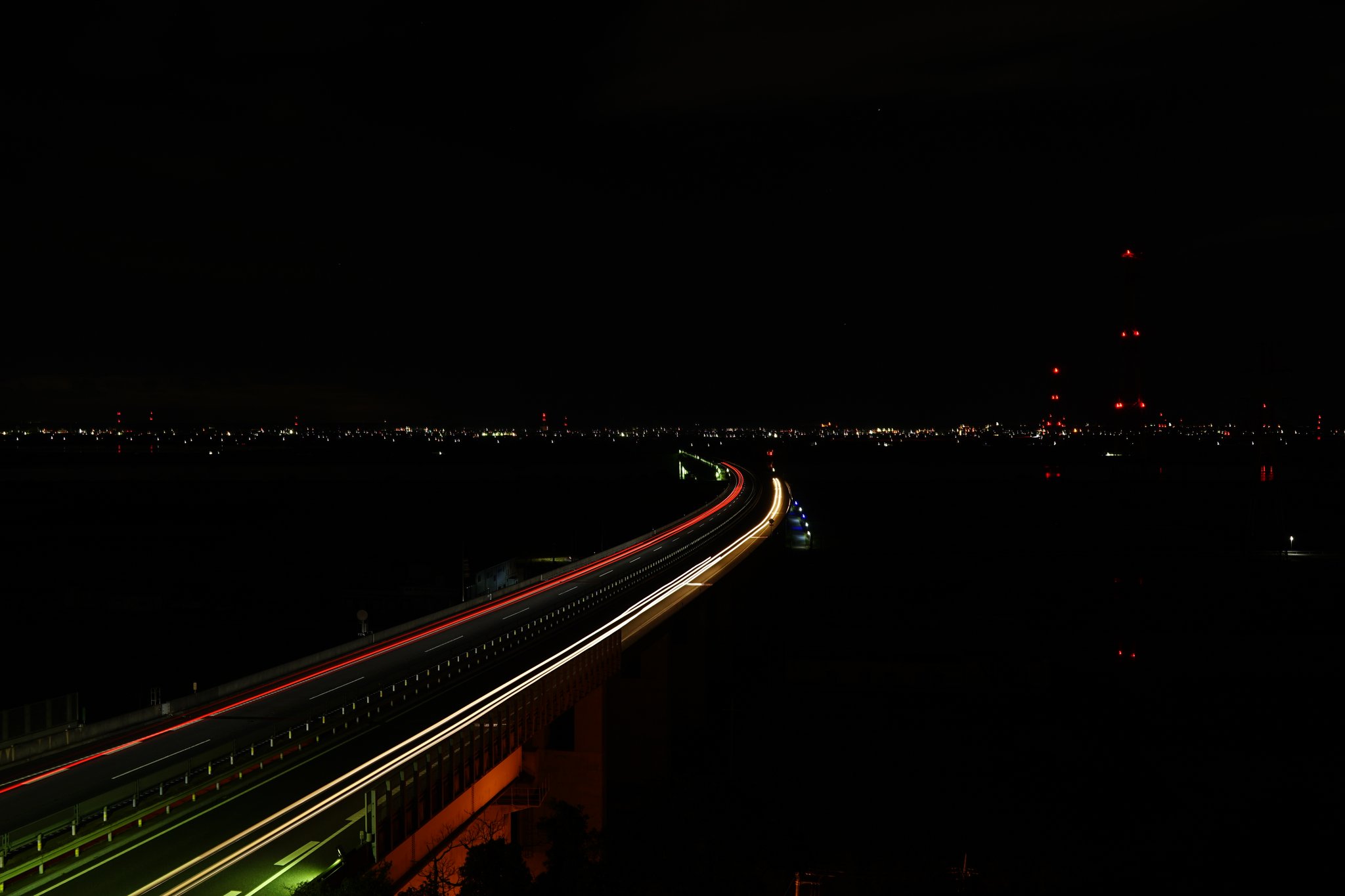 Asasmovie ここは 東関東自動車道の佐原pa上りです 現在 終点の潮来icからすぐのpaで利用者は少なくオススメのビューポイントです 東関道 佐原pa 夜景 高速道路 T Co Eukkvcid7i Twitter