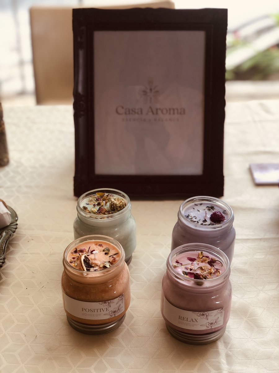 arlennemartine1's tweet photo. Hoy estamos en La Ciudad del Saber en él área del Food C .
Acompáñanos y conoce nuestros productos artesanales . Hechos por manos panameñas.
Síguenos en IG Casa Aroma_ https://t.co/LnWZ3H8YCf