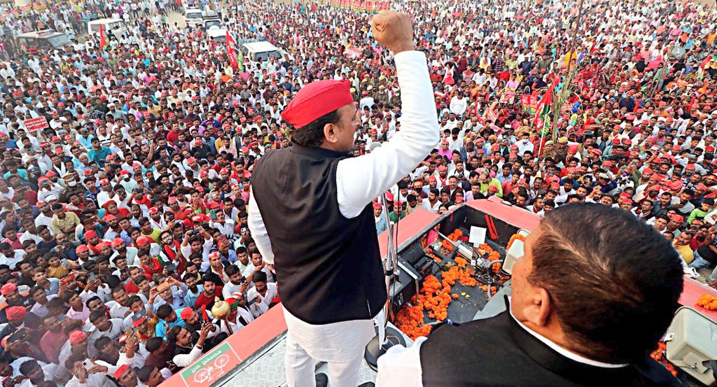 DrSunilKumar_'s tweet photo. ये चैनल वाले पूछेंगे फिर विपक्ष कहाँ है तो देखिए विपक्ष यहाँ है #बाईस_में_बाइसिकल https://t.co/YPrbbrC62Z