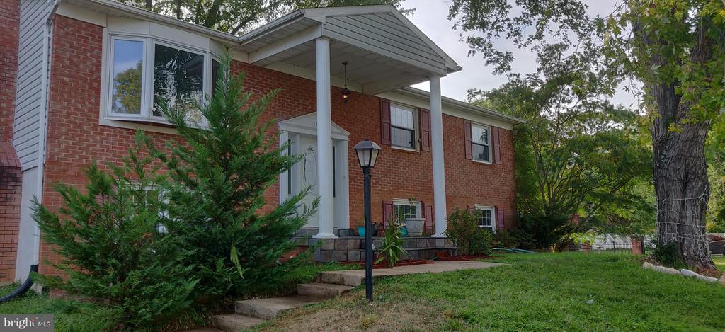 d_cropper's tweet photo. It's deals like this that hardly ever stay on the market! #beautifulhome #homesweethome  https://t.co/9K8jbYtnM7 https://t.co/PQdxFVlYyq