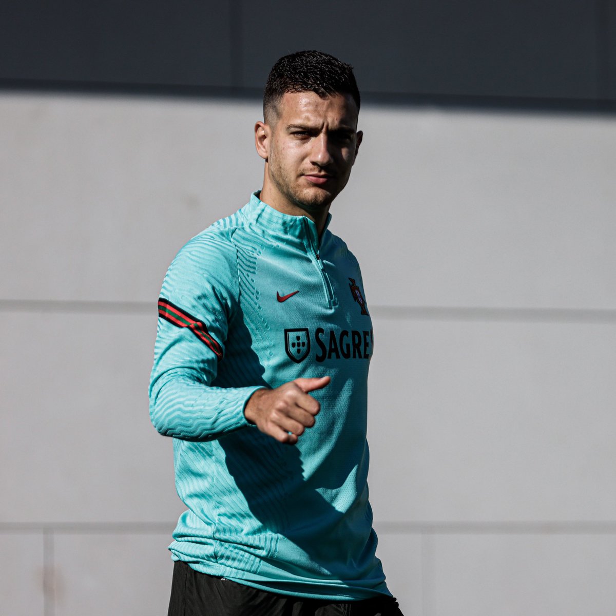 DalotDiogo's tweet photo. Tudo pronto 👍🏻🇵🇹❤️ @selecaoportugal https://t.co/sS4F8Tnp6t