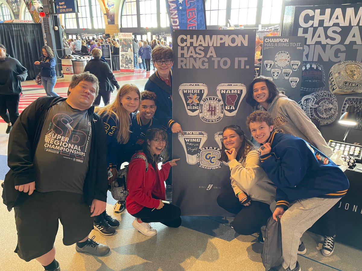 The Greenfield Central High School Band 2021 State Champs spotted their previous champ ring and had to get a picture! 

They are competing this weekend at the Bands of America Grand National Championship📯🏆