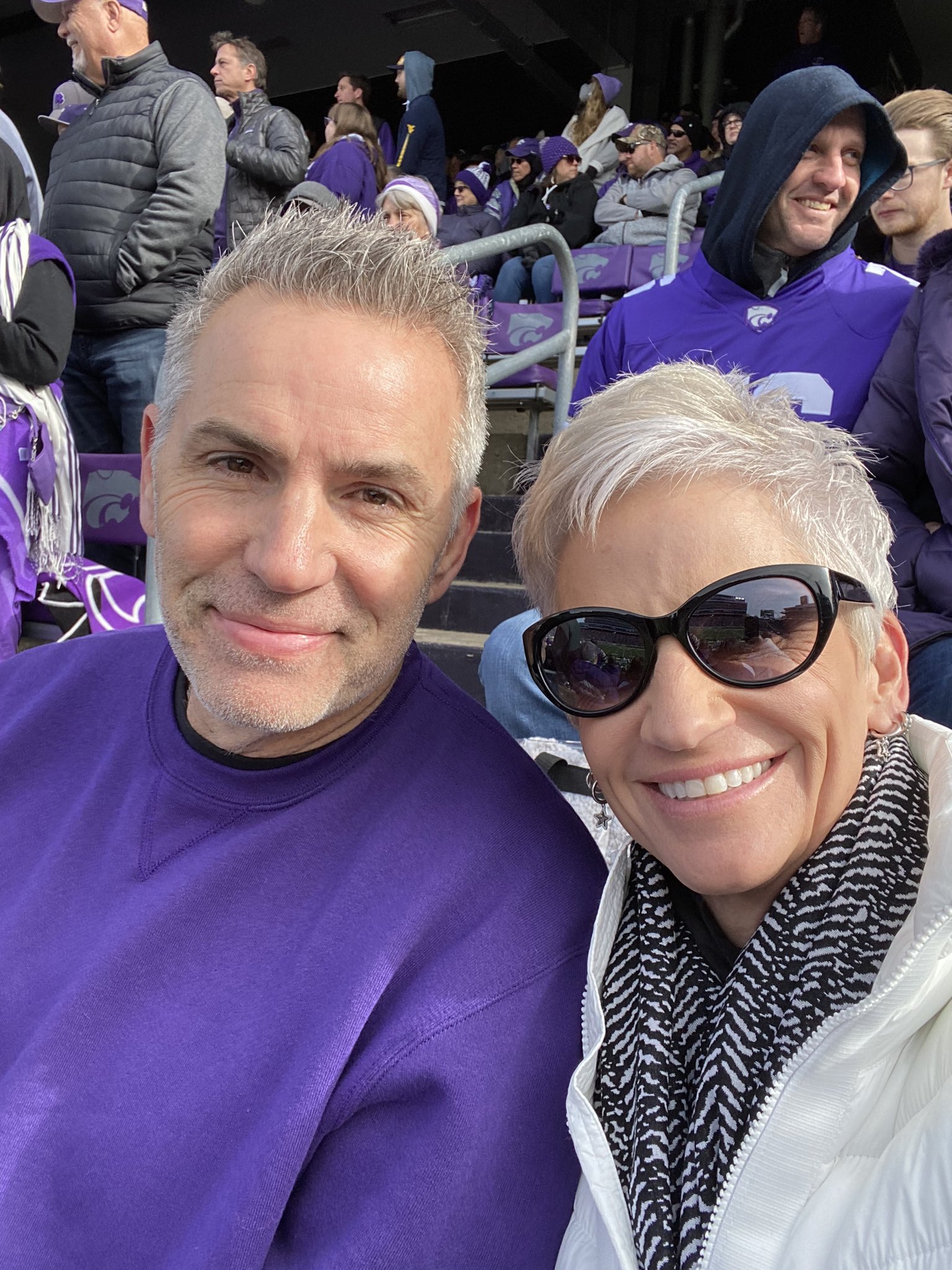 Brenda Warner on Twitter: "Once again cheering at a football game for