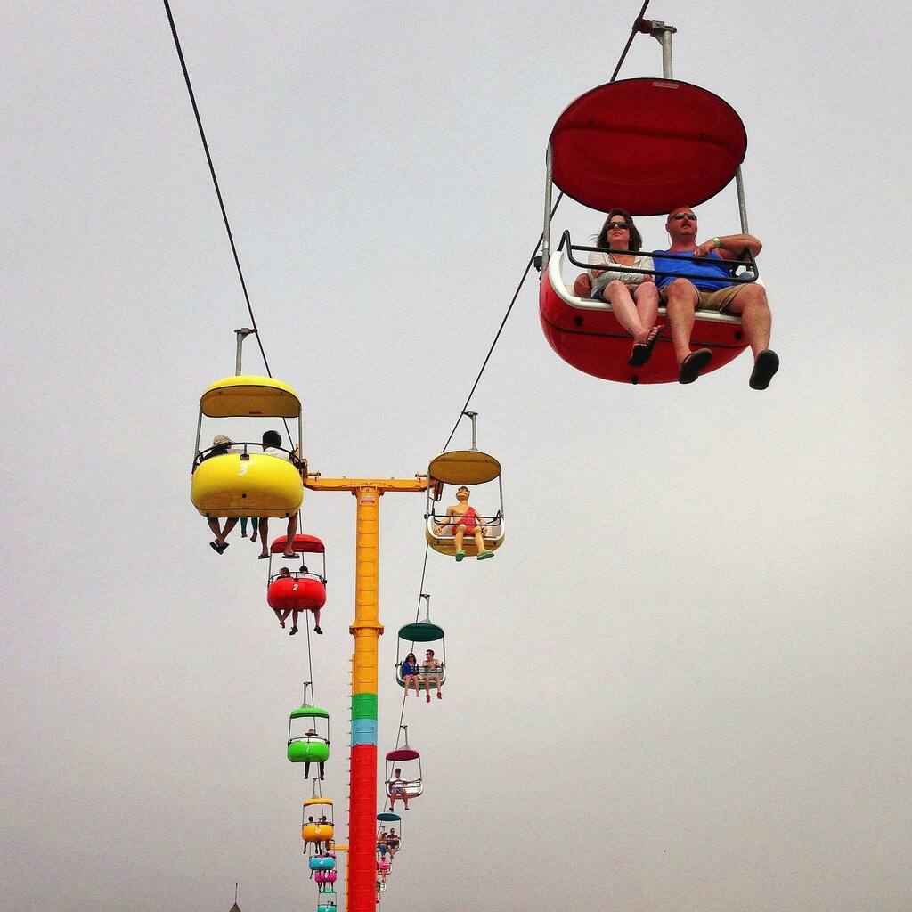 edkashi's tweet photo. Today in @guardian an iPhone image I made in Santa Cruz, California was published as part of their new ongoing series called #SmartShot. @viiphoto #californiadreaming #california #santacruz #skyhigh #amusementparkrides https://t.co/RrbTzZzF9C https://t.co/8ZYNe5wePe