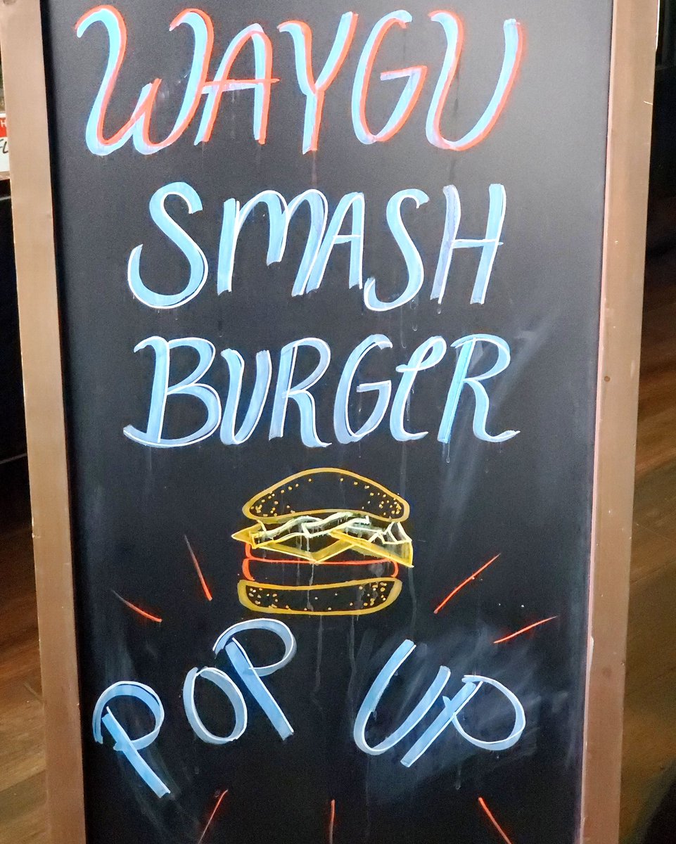 Wagyu Smash Burger Pop up Saturday Nov 20th at 11am! There will be a limit of 2 per person so if you want to order for your friends you need to bring them along! We have 100 wagyu smash burgers available and the line usually starts about 10:30am! 
#wagyusmashburger #westseattle