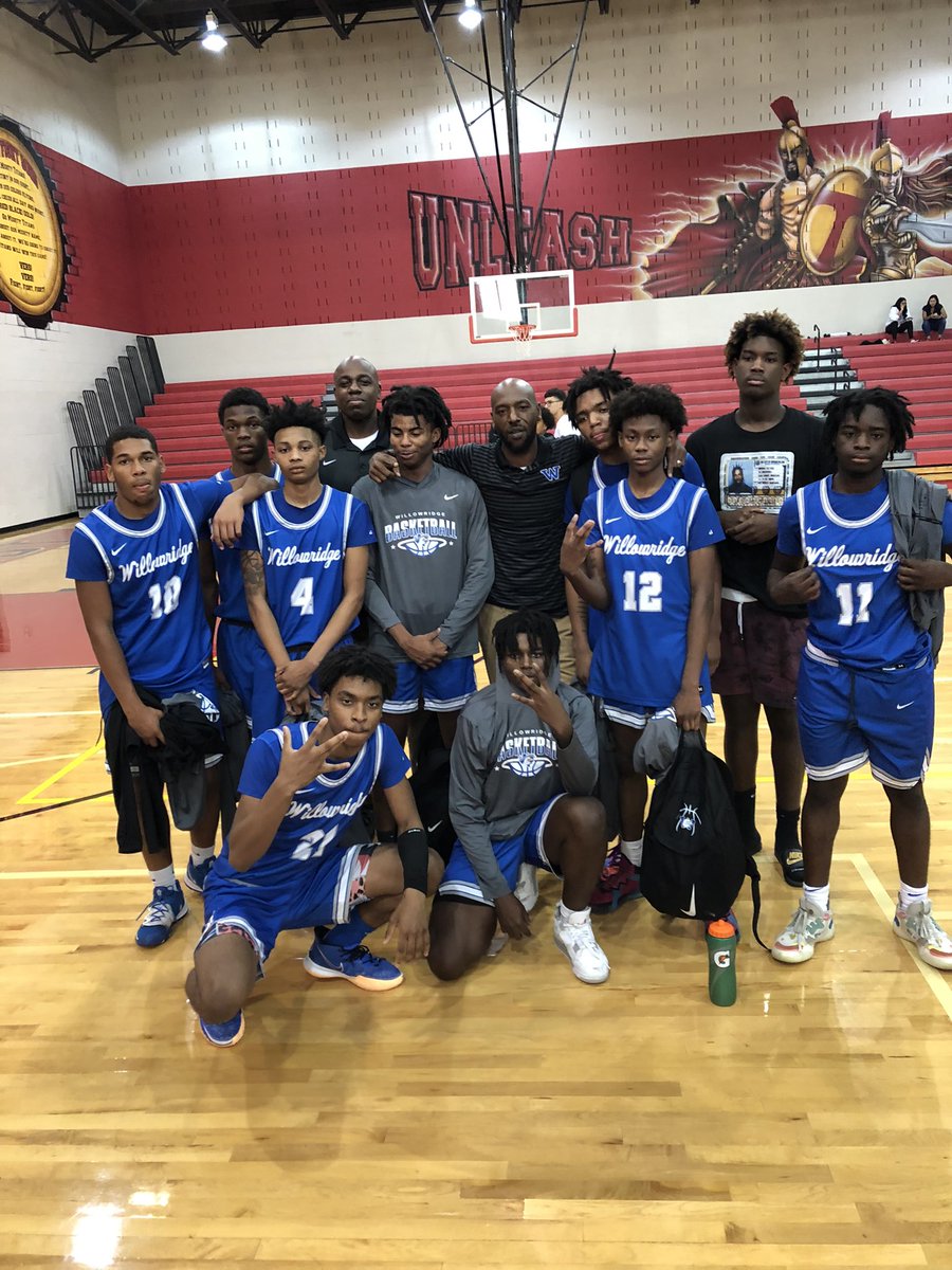 CoachCBason's tweet photo. Road games are tough especially to open the season. I’m so proud of how they handled adversity and came out with a win. Back to work on Monday to prepare for a good Huffman squad on Tuesday.#FAMILY  #DaRidge @FBISDAthletics @Willowridge_HS @CoachCBason https://t.co/ts5m0L03eD