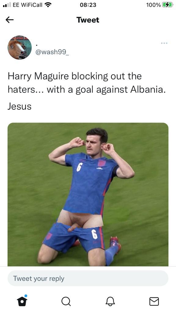 tommiedon's tweet photo. @HarryMaguire93 @England https://t.co/U5Hblyt5CG