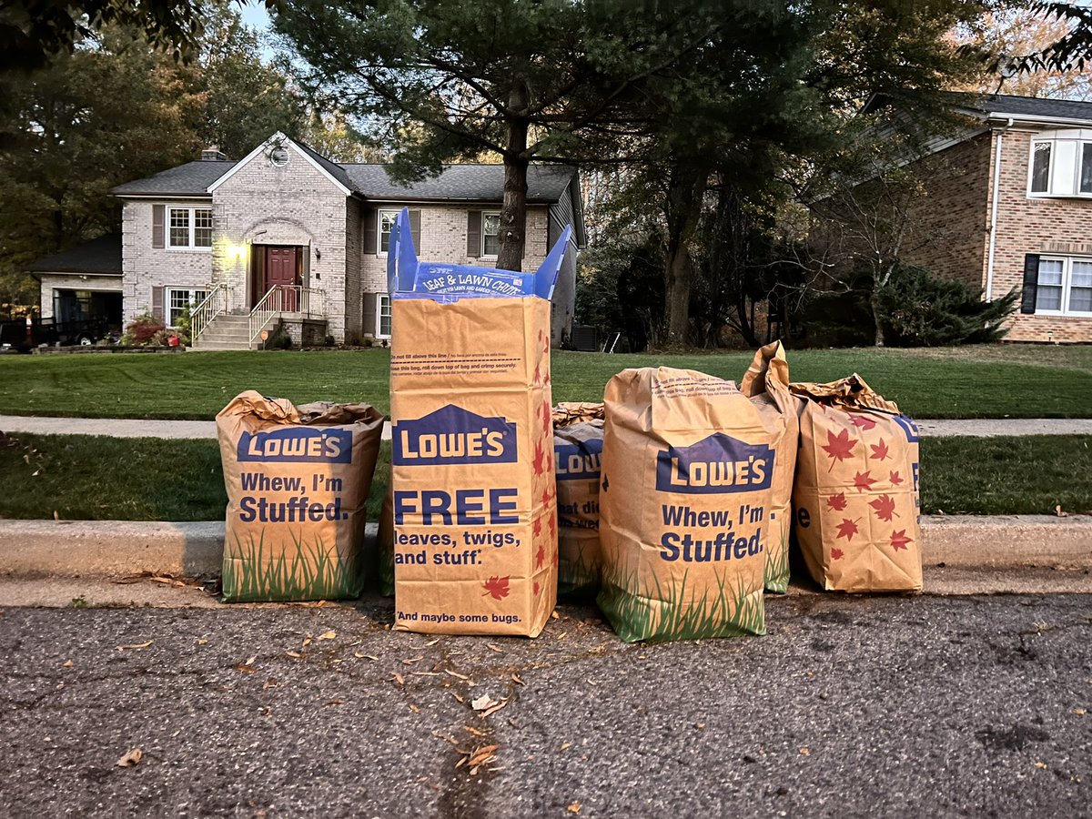 Thanking <a href="/Lowes/">Lowe's</a> for the extra hours this weekend!!