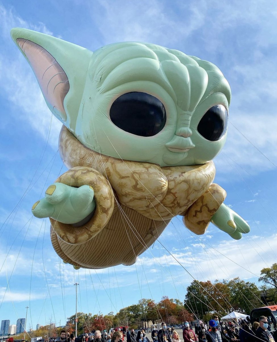 OriginalFunko's tweet photo. Check out the Funko Pop! inspired STAR WARS™ THE MANDALORIAN™ Grogu™ balloon! #Balloonfest #StarWars #TheMandalorian #Funko #MacysParade https://t.co/zligaViuyV
