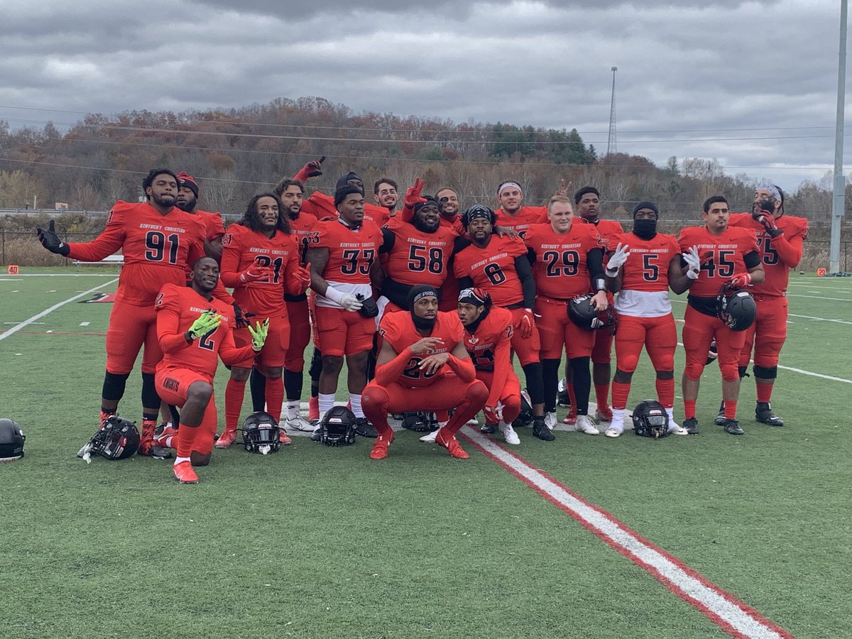 JohnPHerndon's tweet photo. At Kentucky Christian University today for ⁦@GoKnightsFB⁩ vs Reinhardt.  Senior Day at KCU. https://t.co/CX8nl7Cdy2