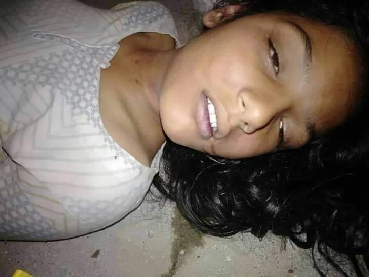 اسلام آباد  G11 میٹروسٹیشن کے واش روم میں 12 سالہ غریب بچی کے ساتھ زیادتی قتل 
ہم ریپ اور قتل میں بھی امیر اور غریب
کے فرق کے ساتھ اھمیت دیتے ہیں کسی امیر زادی کے ساتھ زیادتی یا قتل ہو تو ہم سوشل میڈیا سر پر اٹھا لیتے ہیں، 
اس بھیانک جرم پر خاموشی بھی جرم ہے.
<a href="/MaryamNSharif/">Maryam Nawaz Sharif</a>