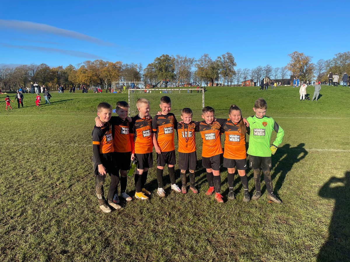 Whitacres Wolves 2012 tweet media