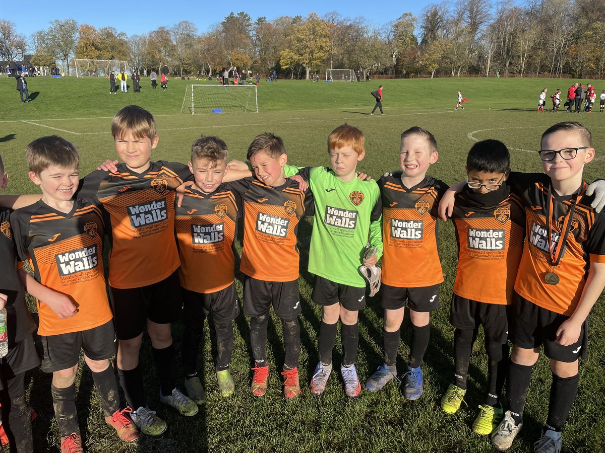 Whitacres Wolves 2012 tweet media