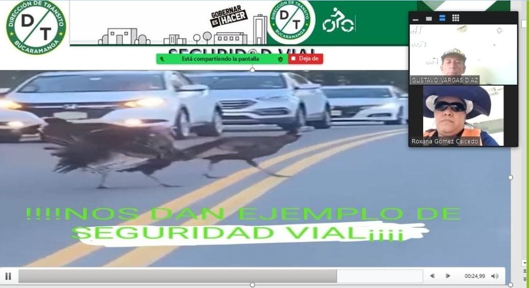 IvanRodriguezD_'s tweet photo. El #RetoDigital de @transitobucara apoya al sector productivo de la ciudad capacitando su fuerza laboral en materia de seguidad vial. 
Se cumple la jornada de formación para auxiliares de tránsito de la empresa Titan Ingeniería Inteligente. #GobernarEsHacer https://t.co/35T59Tvq41